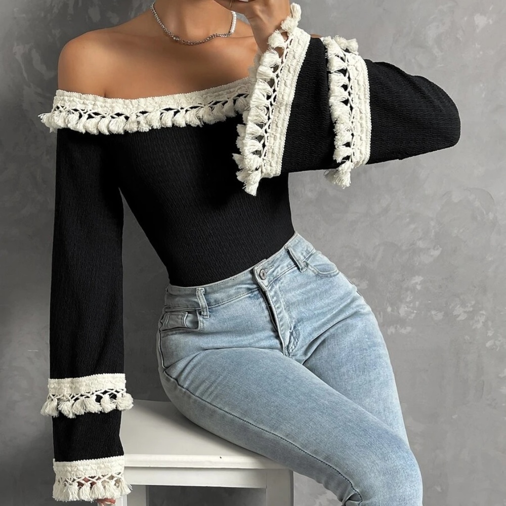 Boho Off Shoulder Tassel Detail Cropped Top - Picture 9 of 11